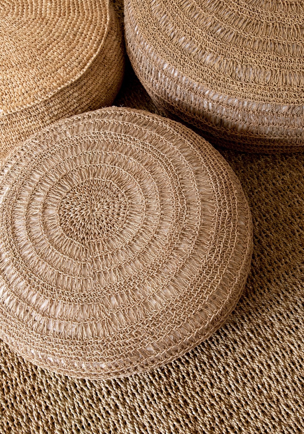 Raffia Flores Puf - Naturfarvet