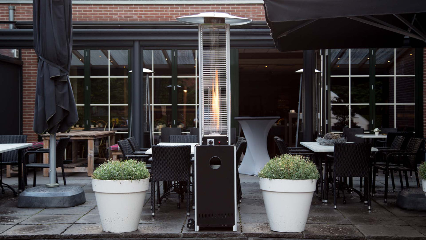 Flame Torch Gas Terrassevarmer – Sort (12000W) - Nordic Unique
