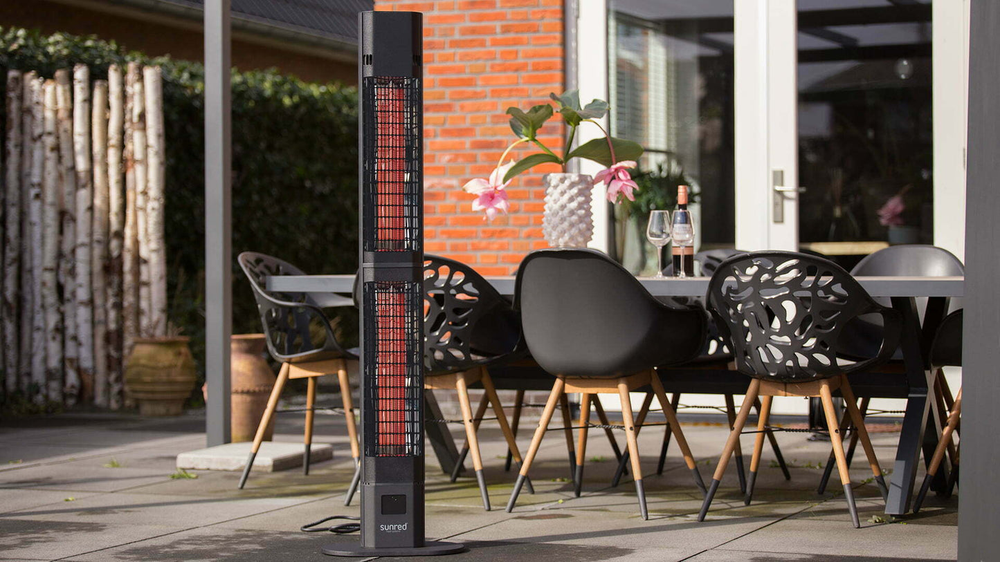 Valencia Lounge Dark Fritstående Terrassevarmer – Sort (3000W) - Nordic Unique