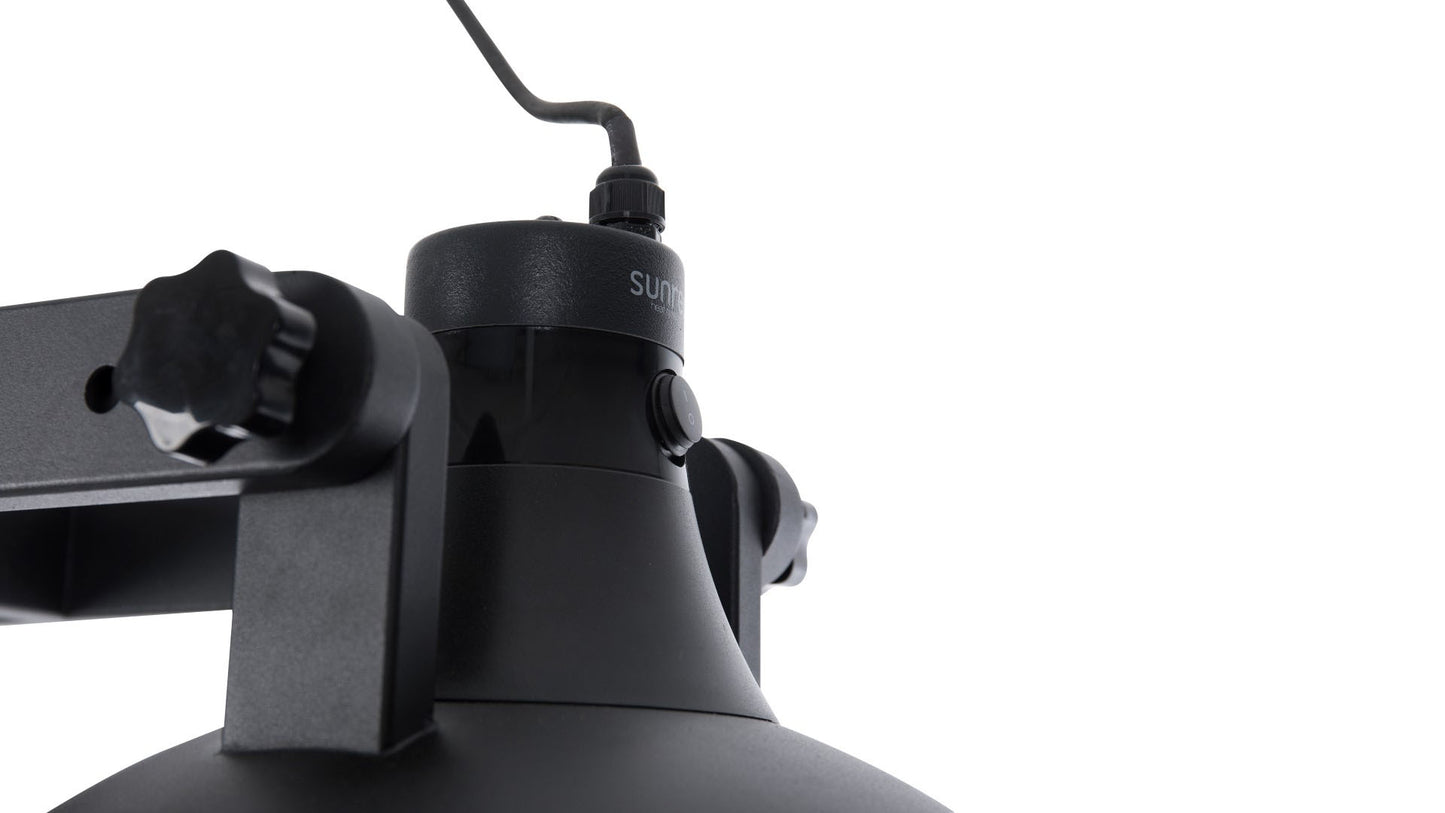 Indus Bright Hængende Terrassevarmer – Sort (3000W) - Nordic Unique