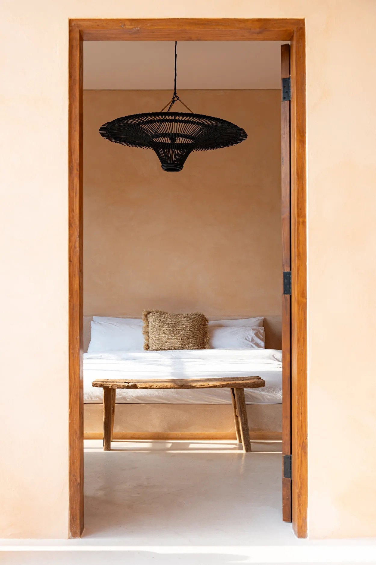 The Sky Blue Lamp Pendant - Black - XL