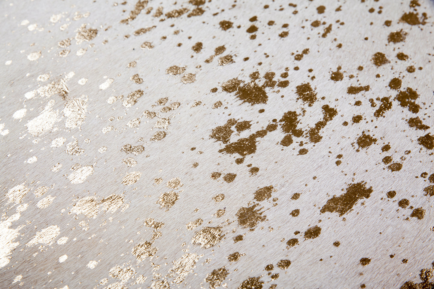 Glam 100 Læder Tæppe – Elfenben / Guld 1,35–1,65 m² - Nordic Unique
