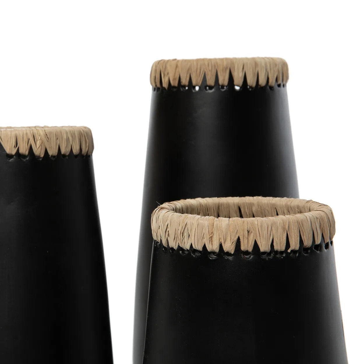 Paris Vase - Black Natural - L