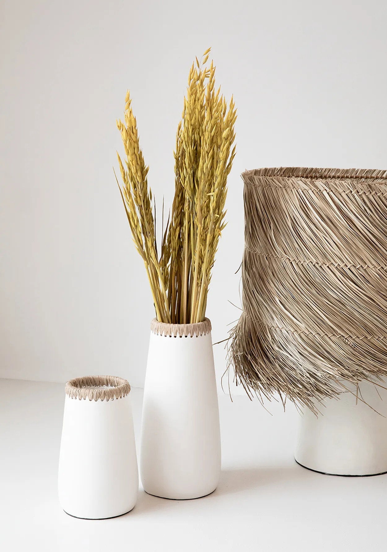 Paris Vase - White Natural - L