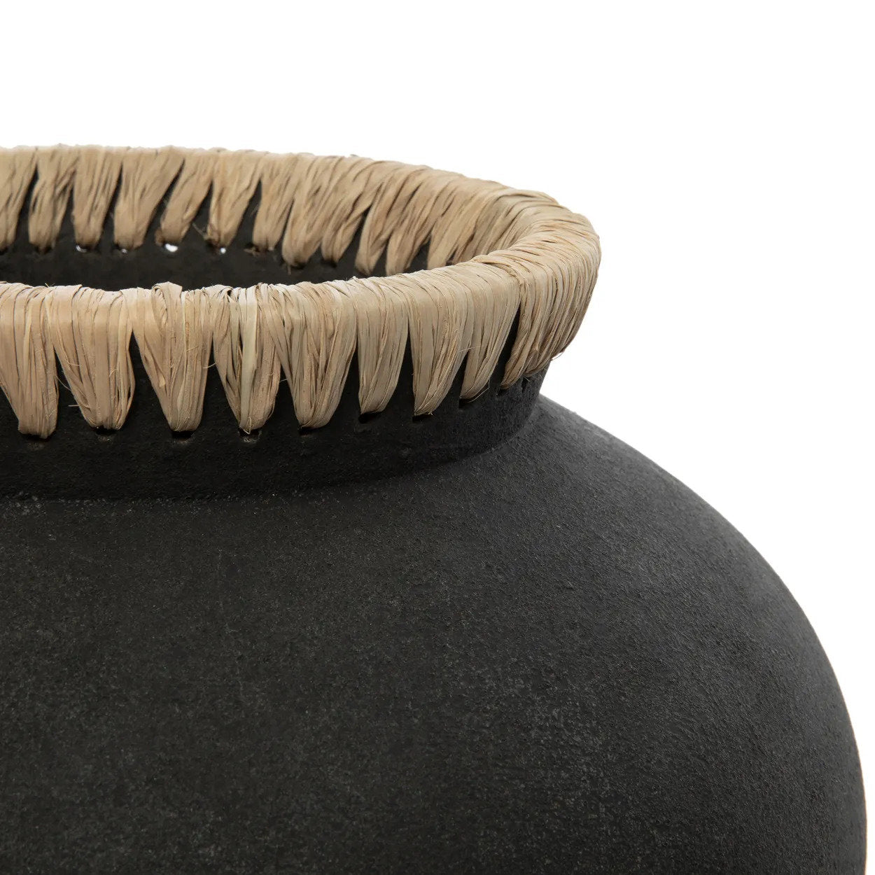 Madrid Vase - Black Natural - M