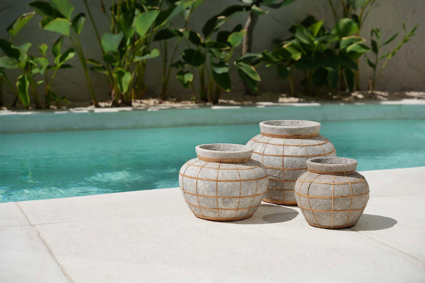 Maven Vase - Concrete Natural - M