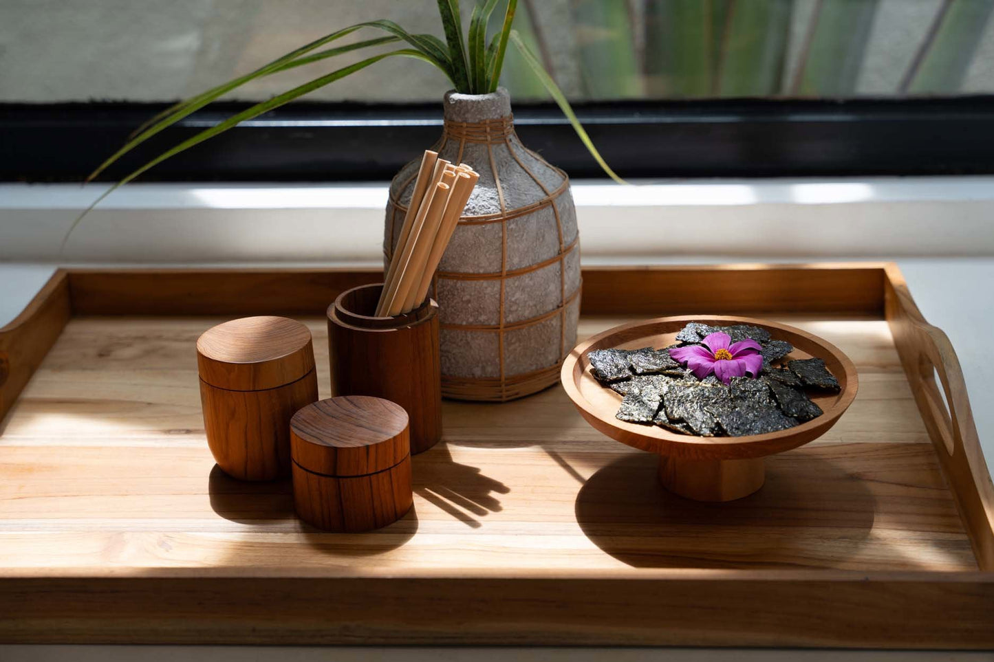 Whoopy Vase - Concrete Natural - M