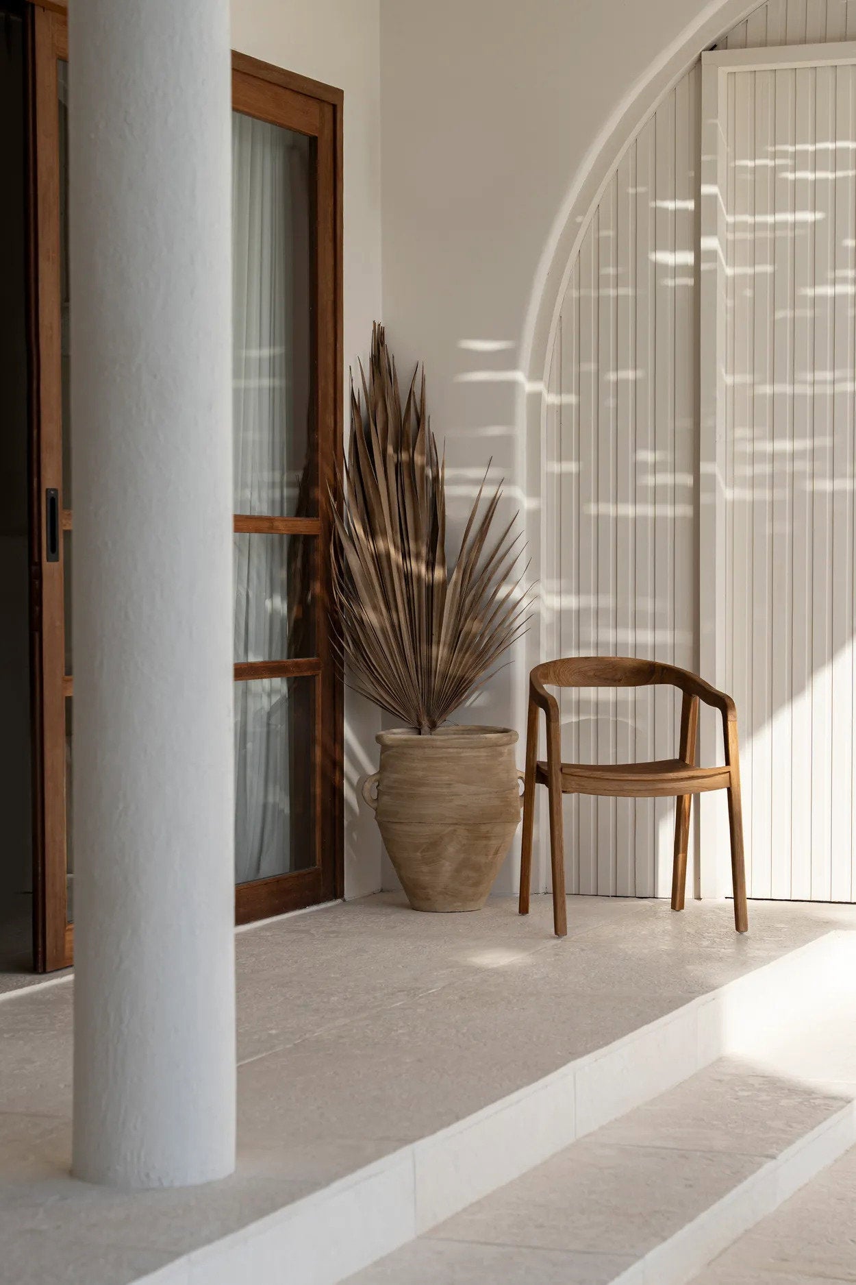 Nihi Oka dining chair - outdoor