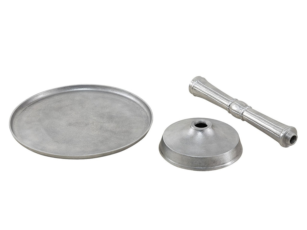 Rundt metal bord i sølv Ø44x53cm, med midterfod af aluminium - Nordic Unique