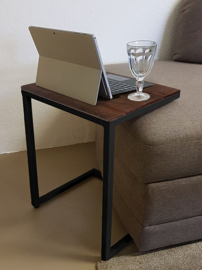 Computerbord/sofabord 40x32cm H51cm 2 stk.