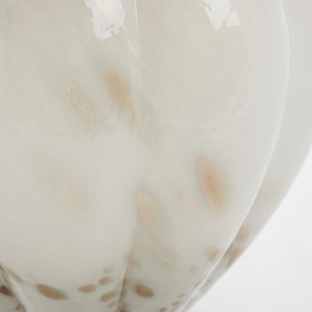 Mara vase 15x15 cm. sølvgrå