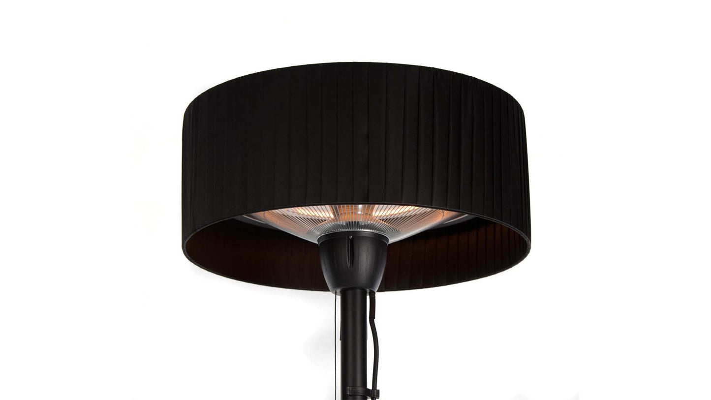 Artix Bright Fritstående Terrassevarmer – Sort (1500W) - Nordic Unique