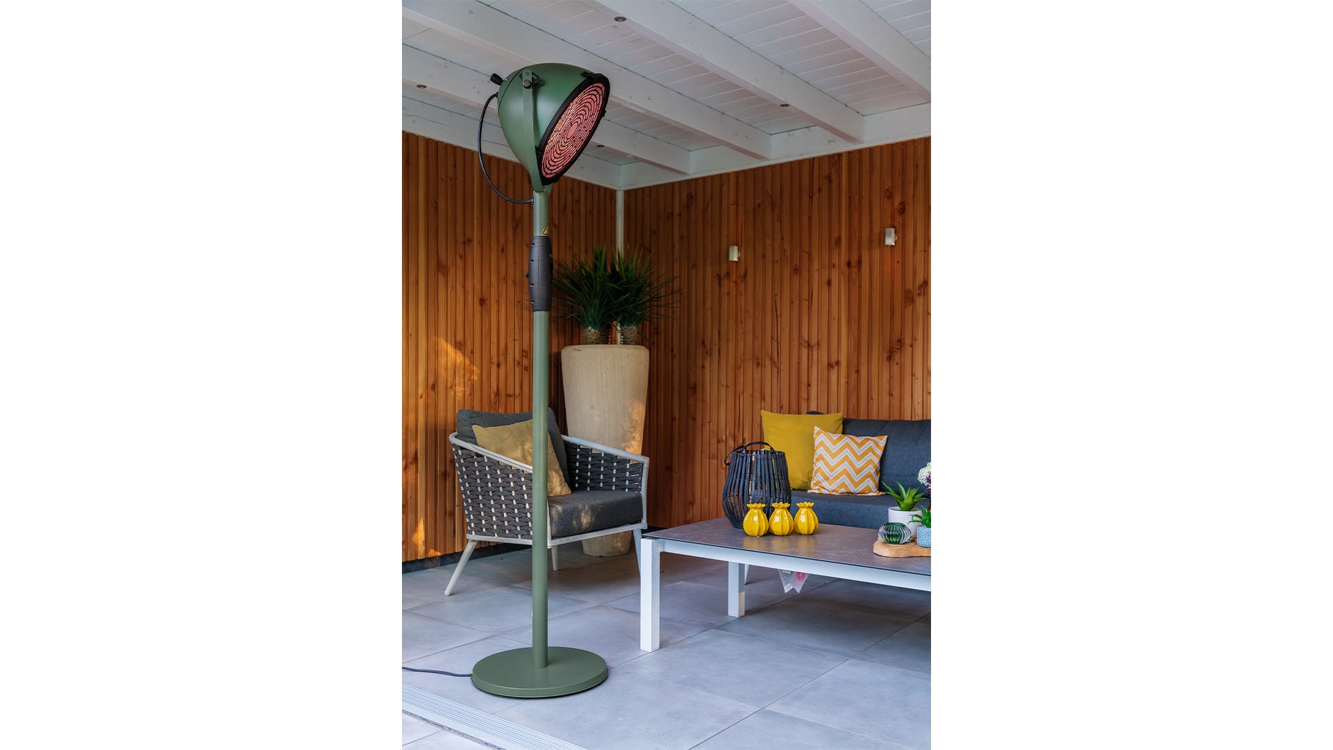 Indus Ultra SMART Fritstående Terrassevarmer – Jadegrøn (2100W) - Nordic Unique