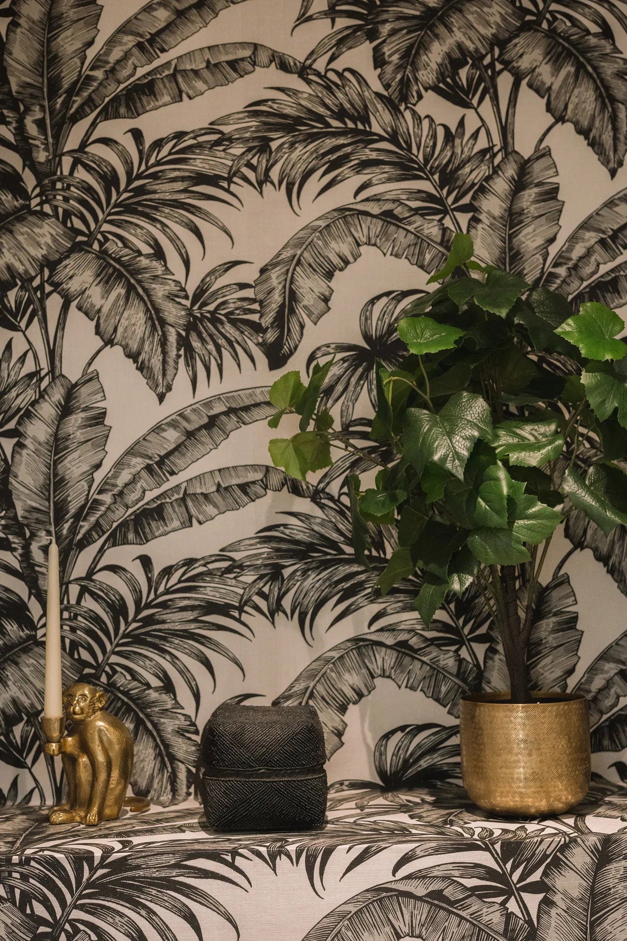 Den Perlede Kurv - Sort - L - Nordic Unique