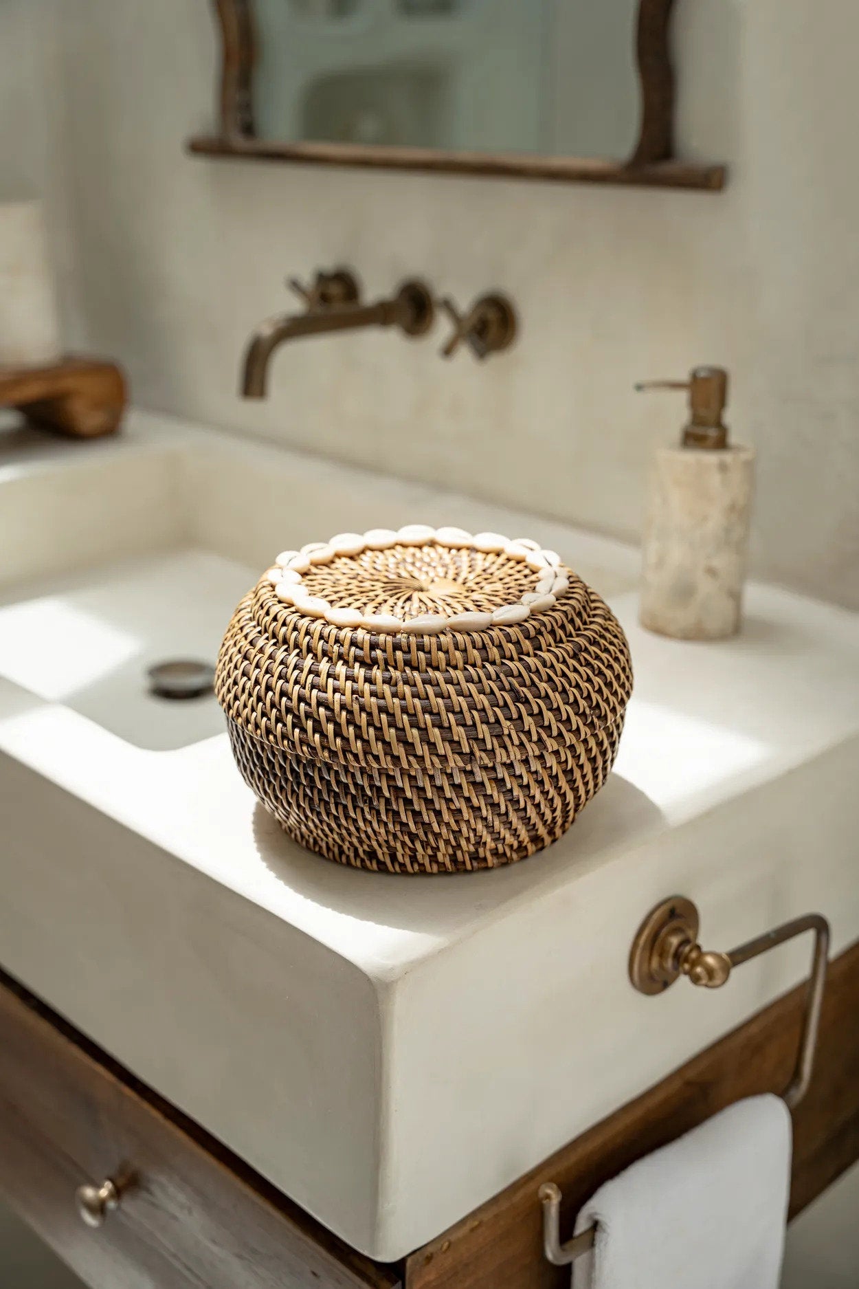 Peek-a-Boo-kurv - Naturlig brun - S - Nordic Unique