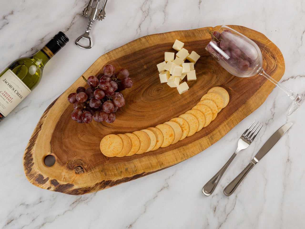 Serveringsbræt i Akacietræ – Håndlavet Træskive i Sæt af 4 - Nordic Unique