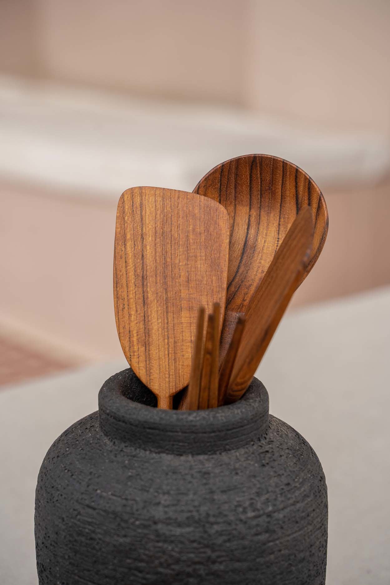 Prague Vase - Black - S
