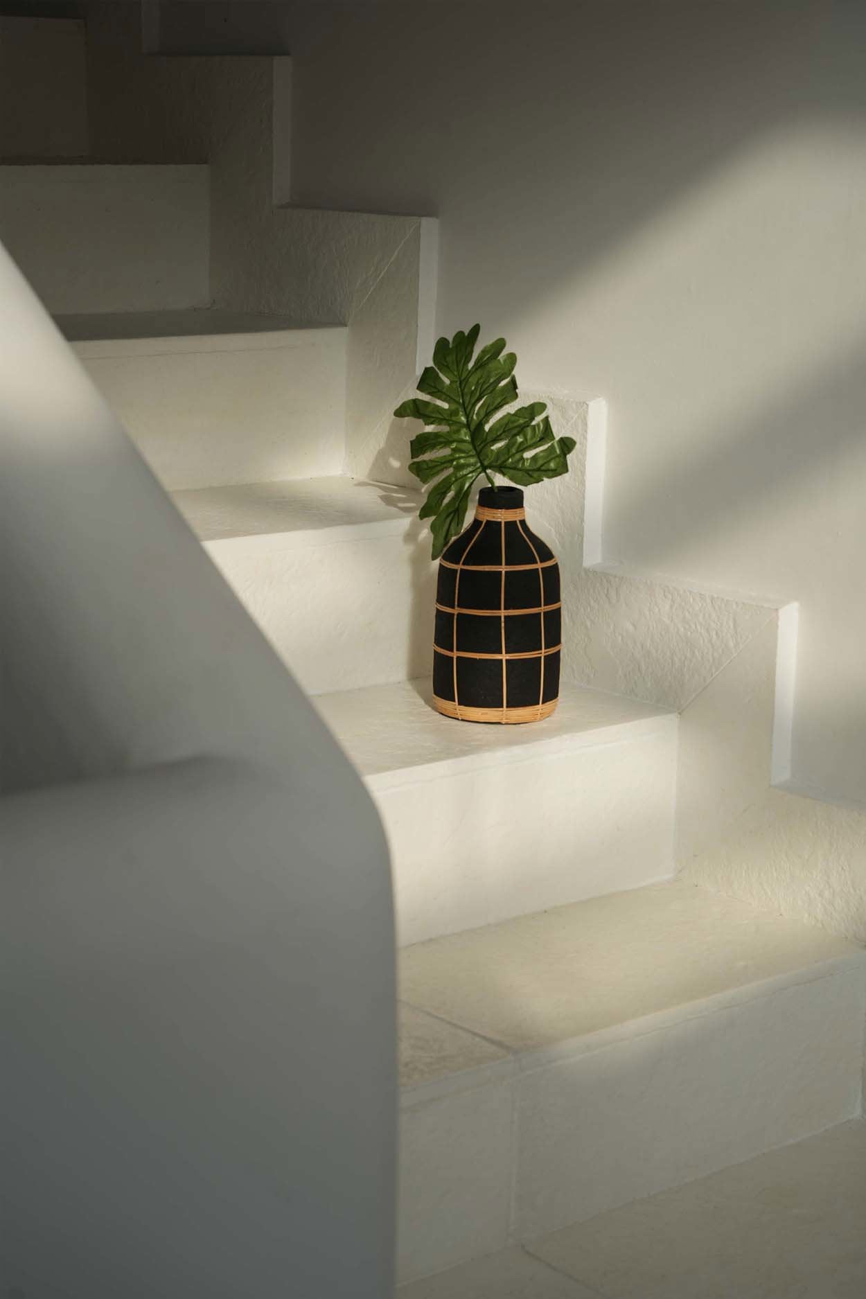 Whoopy Vase - Sort Natur - L