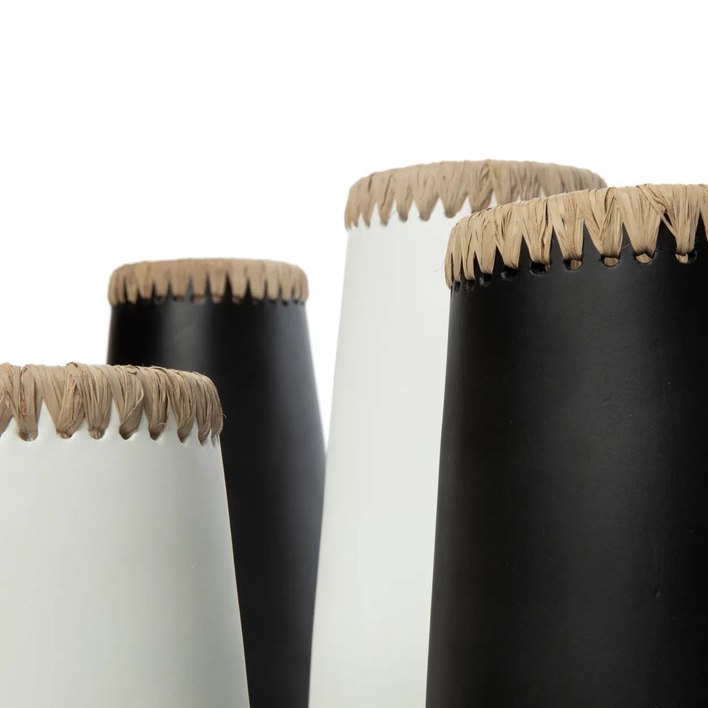 Paris Vase - Sort Naturlig - M