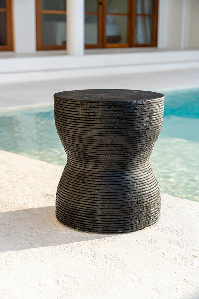 Kotoran Stool - Sort